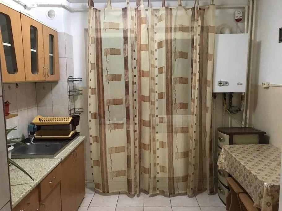 Apartament Confortabil Pitesti Luaran gambar